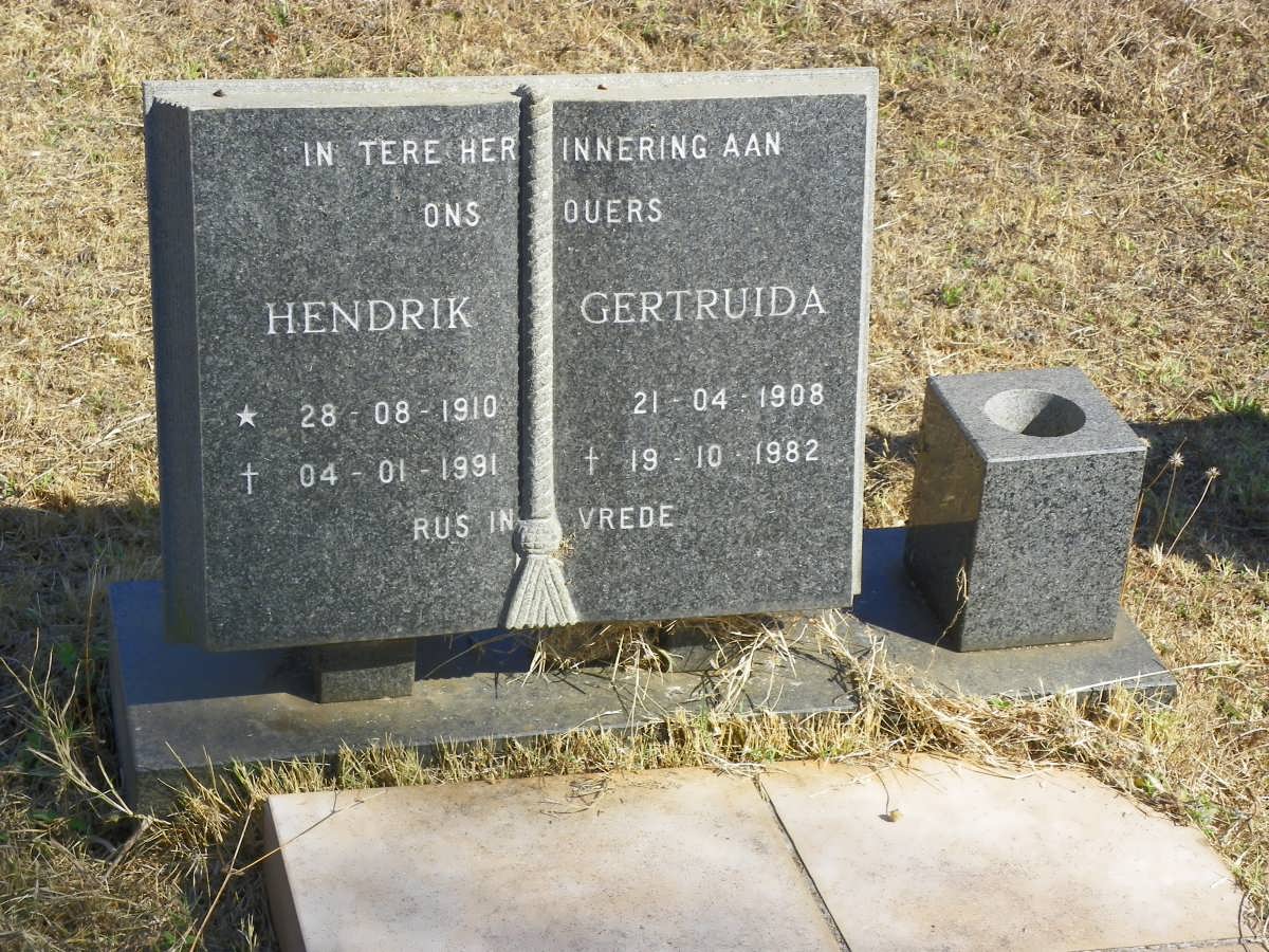 LABUSCHAGNE Hendrik 1910-1991 &amp; Gertruida VAN STADEN 1908-1982