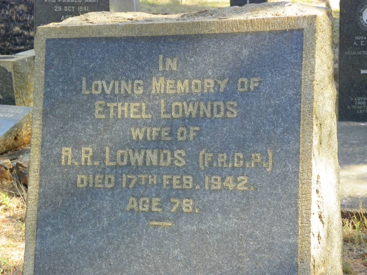 LOWNDS Ethel -1942