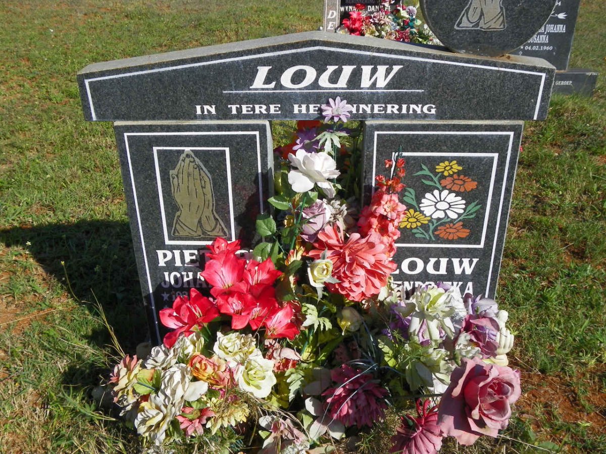LOUW Pieter Johannes 1934-2006 &amp; Hendrieka Fransiena 1941-