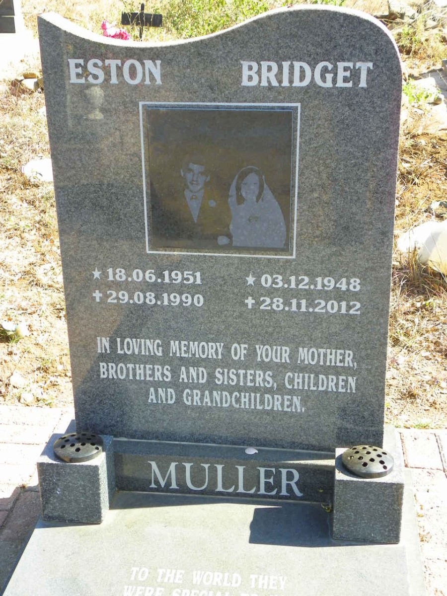 MULLER Eston 1951-1990 &amp; Bridget 1948-2012