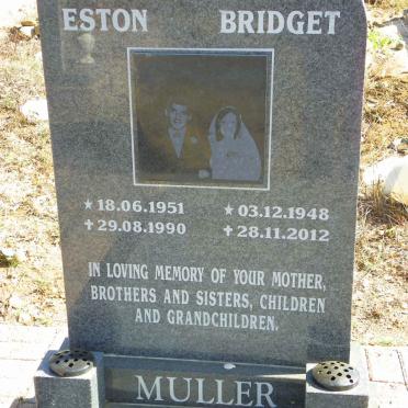 MULLER Eston 1951-1990 &amp; Bridget 1948-2012