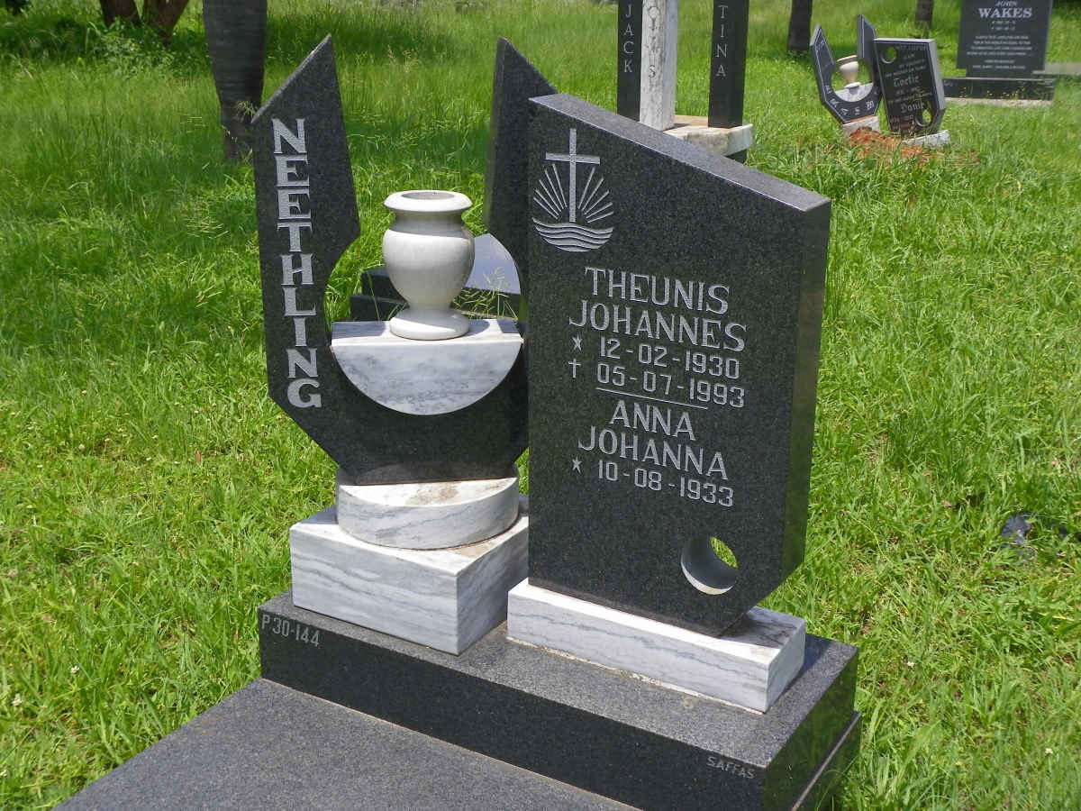 NEETHLING Theunis Johannes 1930-1993 &amp; Anna Johanna 1933-