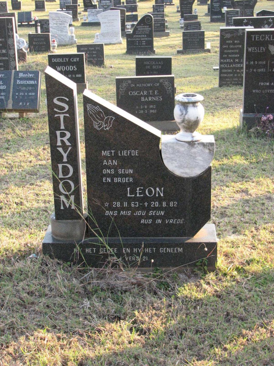 STRYDOM Leon 1963-1982