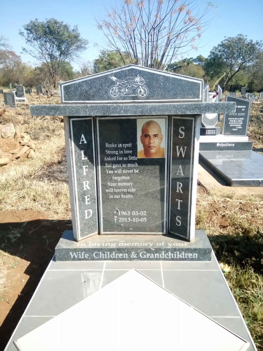 SWARTS Alfred 1963-2013