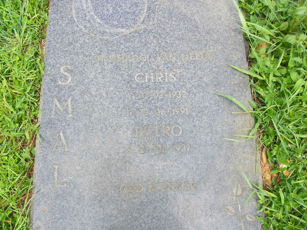 SMAL Chris 1932-1991 &amp; Petro 1937-