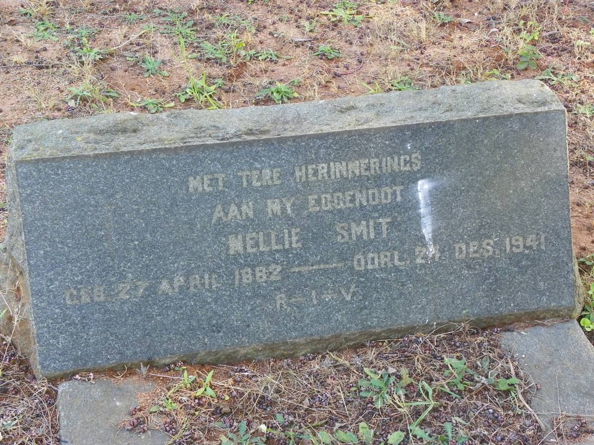 SMIT Nellie 1882-1941