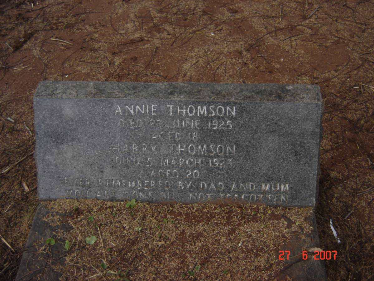 THOMSON Annie  -1925 :: THOMSON Harry  -1923