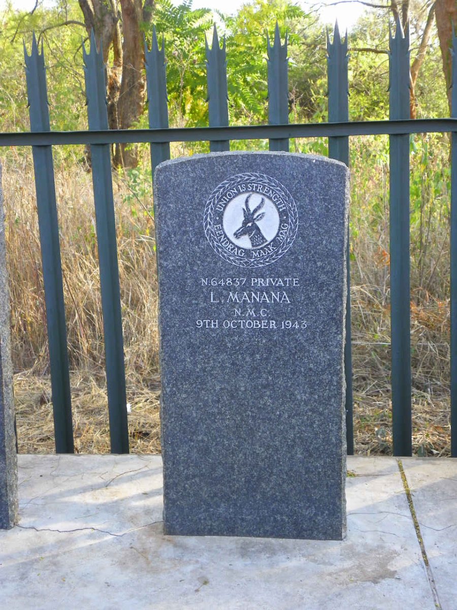 MANANA L. -1943