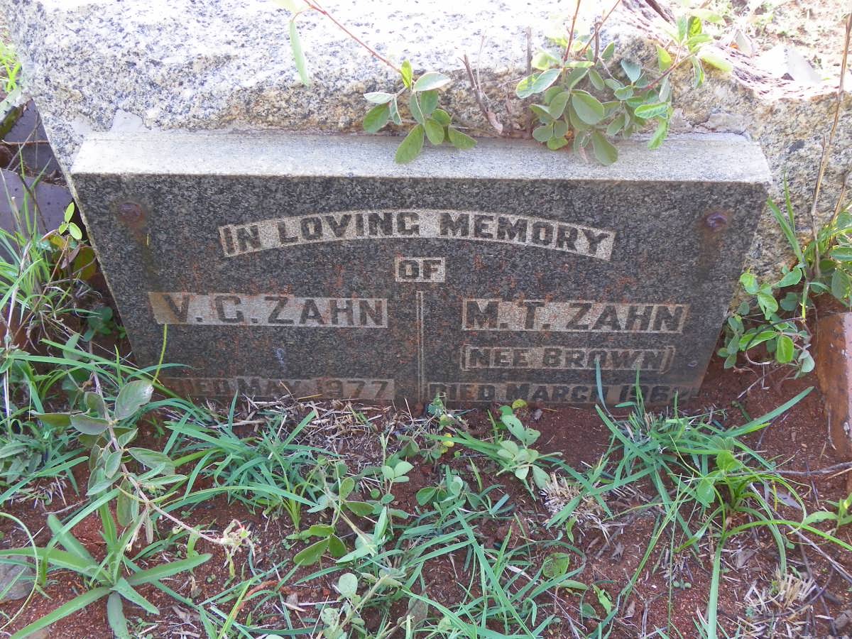 ZAHN V.C. -1977 &amp; M.T. BROWN -1962
