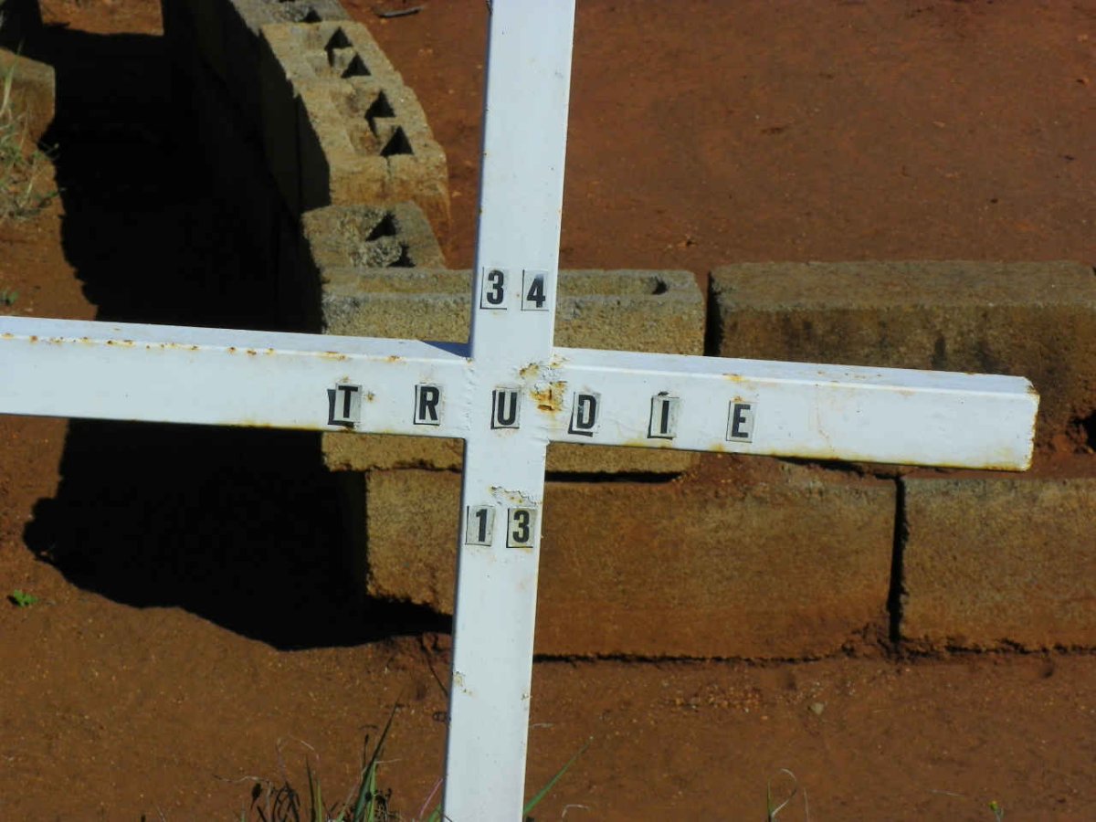 ? Trudie 1934-2013