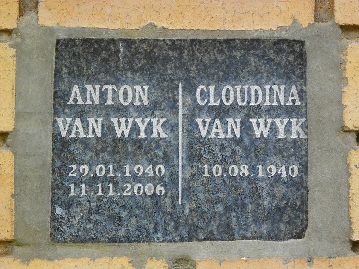 WYK Anton, van 1940-2006 &amp; Cloudina 1940-