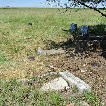 Mpumalanga, BETHAL district, Topfontein 309_2, farm cemetery
