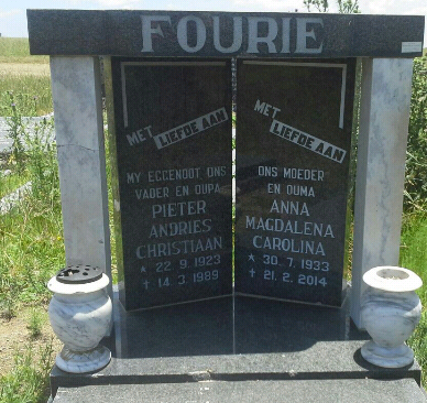 FOURIE Pieter Andries Christiaan 1923-1989 &amp; Anna Magdalena Carolina 1933-2014