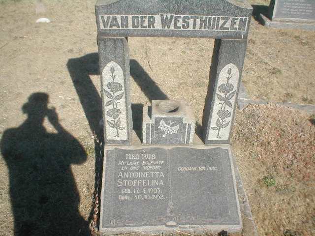 WESTHUIZEN Antoinetta Stoffelina, van der 1903-1952