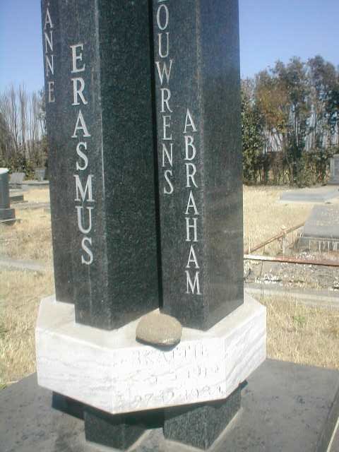 ERASMUS Louwrens Abraham 19??-19?? & Anne Catherine 1922-1998 :: ? Rika -1948 _3