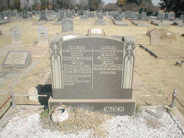 FUHRI Petrus Johannes 1882-1966 &amp; Anna Maria Elizabeth BRITS 1876-1949