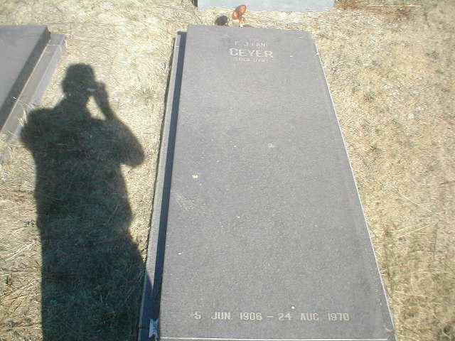 GEYER F.J. nee UYS 1906-1970
