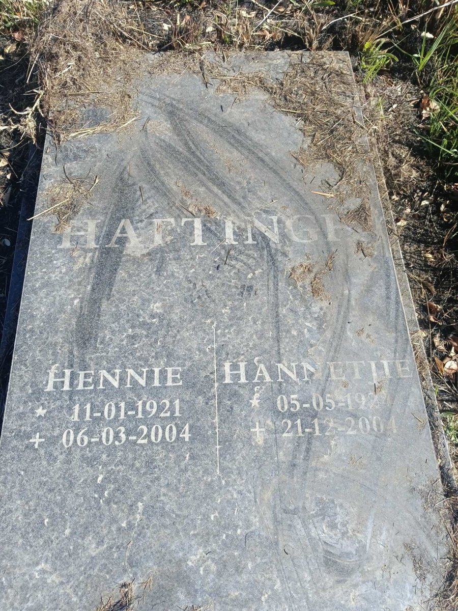 HATTINGH Hennie 1921-2004 & Hannetjie 192?-2004
