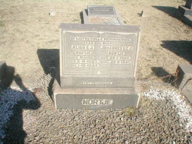 NORTJE Johannes C.E.J. 1865-1947 &amp; Alida E.J. NAUDE 1857-1949