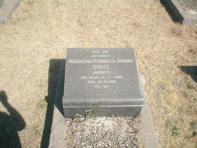 STOLTZ Magdalena Petronella Johanna, voorheen HERBST, geb. NAUDE 1888-1968