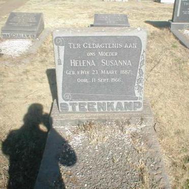 STEENKAMP Helena Susanna nee V. WYK 1887-1966