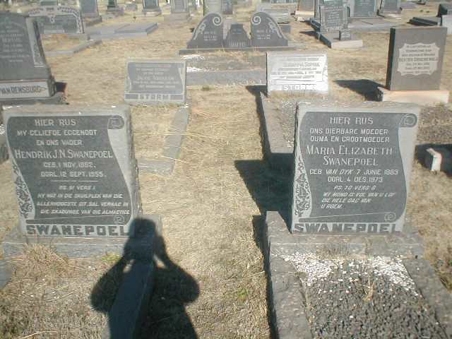 SWANEPOEL Hendrik J.N. 1882-1955 &amp; Maria Elizabeth VAN DYK 1883-1973