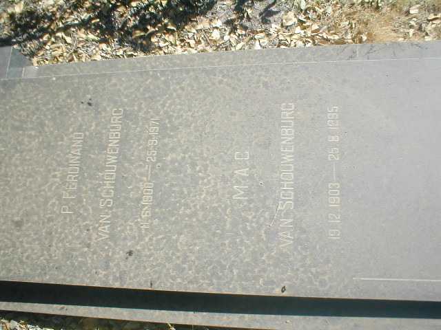 SCHOUWENBURG P. Ferdinand, van 1900-1971 &amp; M. A. C. 1903-1995