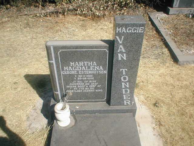 TONDER Martha Magdalena, van nee ESTERHUYSEN 1905-1998