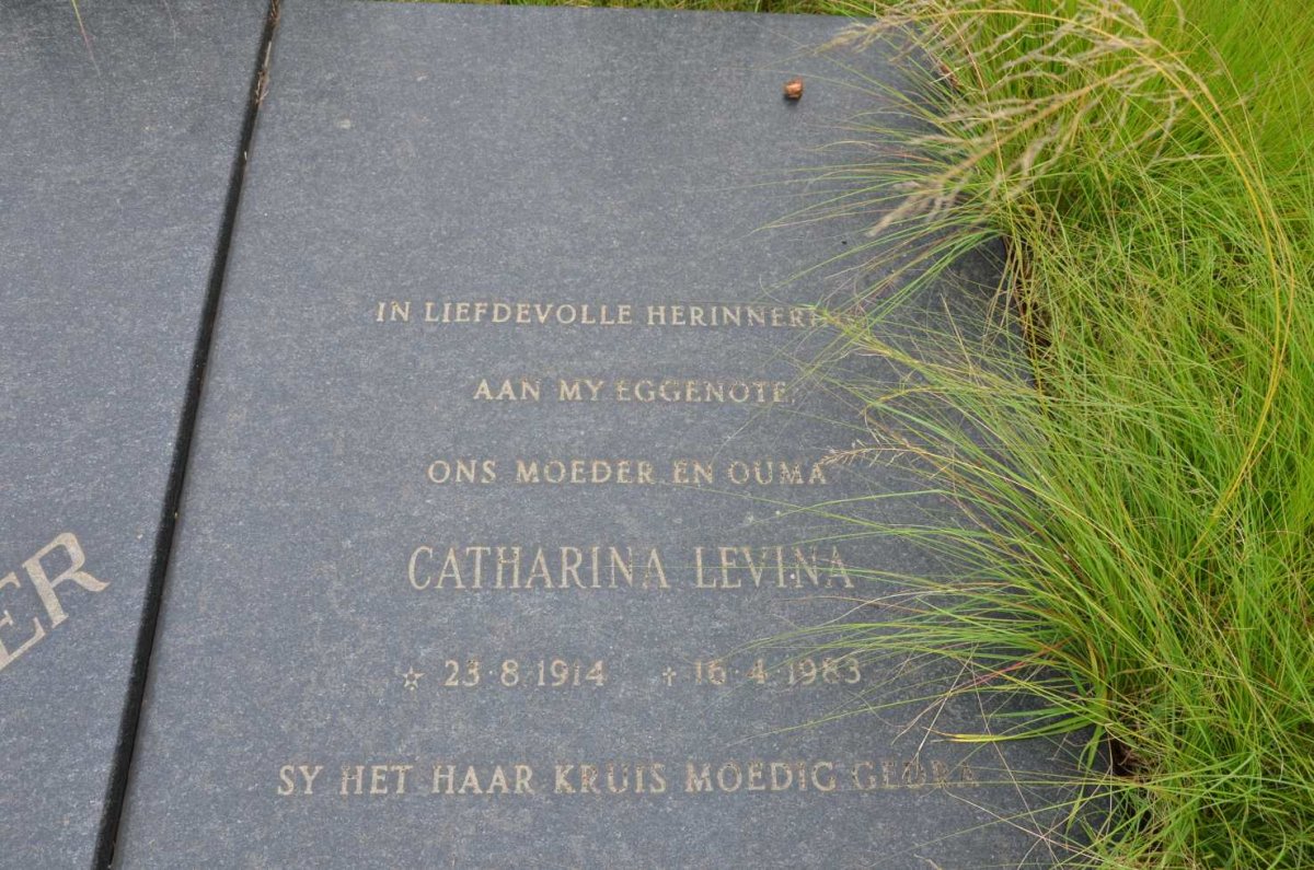 BEER Hendrik Johannes, de 1909-1984 :: DE BEER Anna Elizabeth 1912- :: DE BEER Catharina Levina 1914-1983