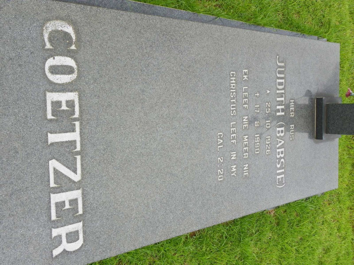COETZER Judith 1926-1990