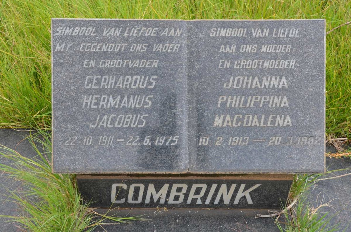 COMBRINK Gerhardus Hermanus Jacobus 1911-1975 &amp; Johanna Philippina Magdalena 1913-1992