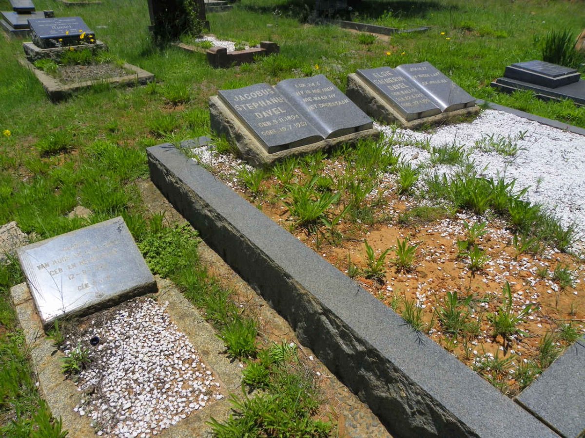 DAVEL Jacobus Stephanus 1894-1957 &amp; Elsie Catherina BALLOT 1893-1958 :: DAVEL 1924-1924
