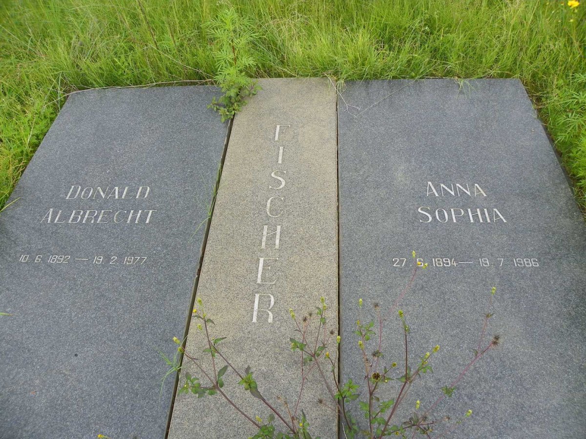 FISCHER Donald Albrecht 1892-1977 &amp; Anna Sophia 1894-1986