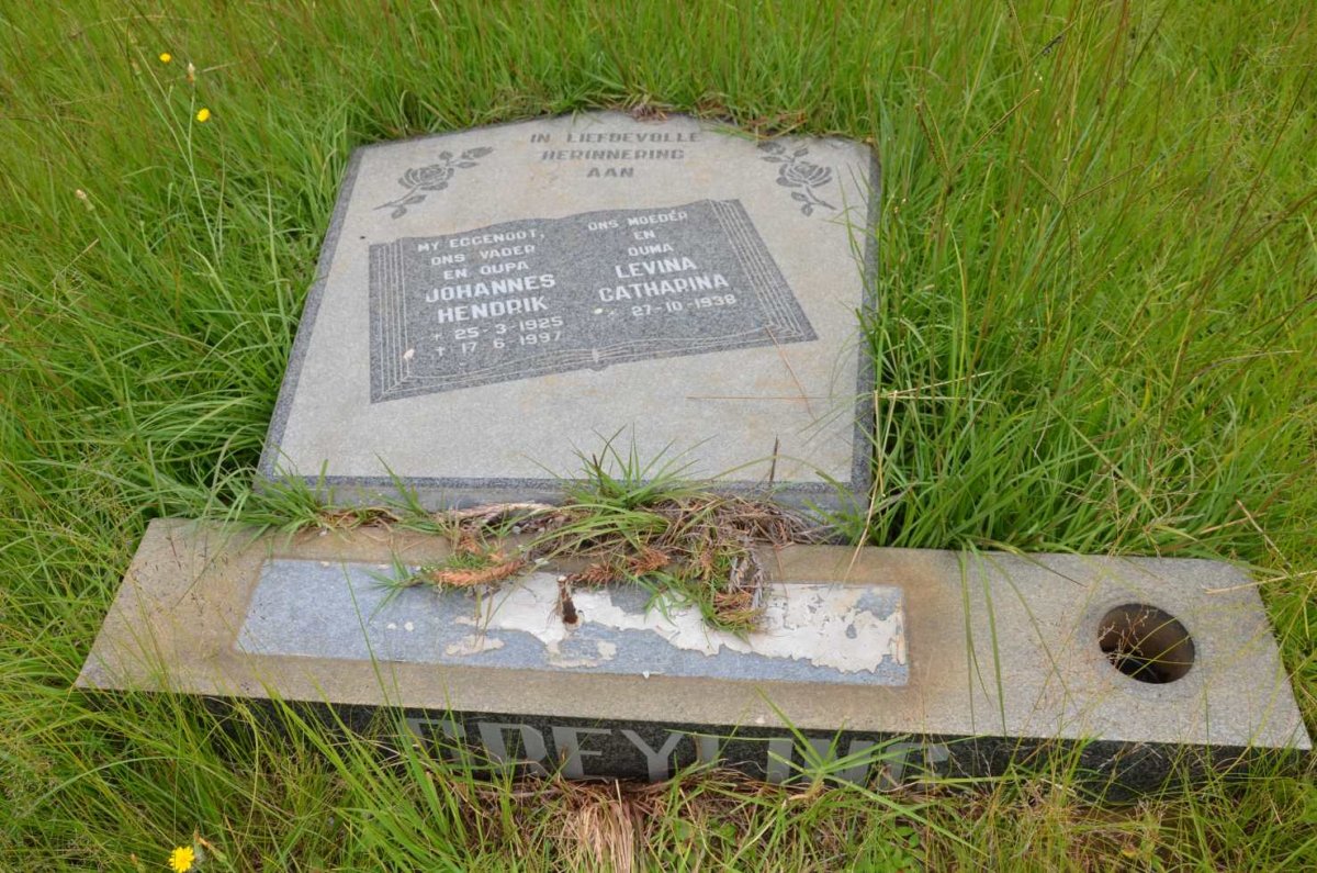 GREYLING Johannes Hendrik 1925-1997 &amp; Levina Catharina 1938-