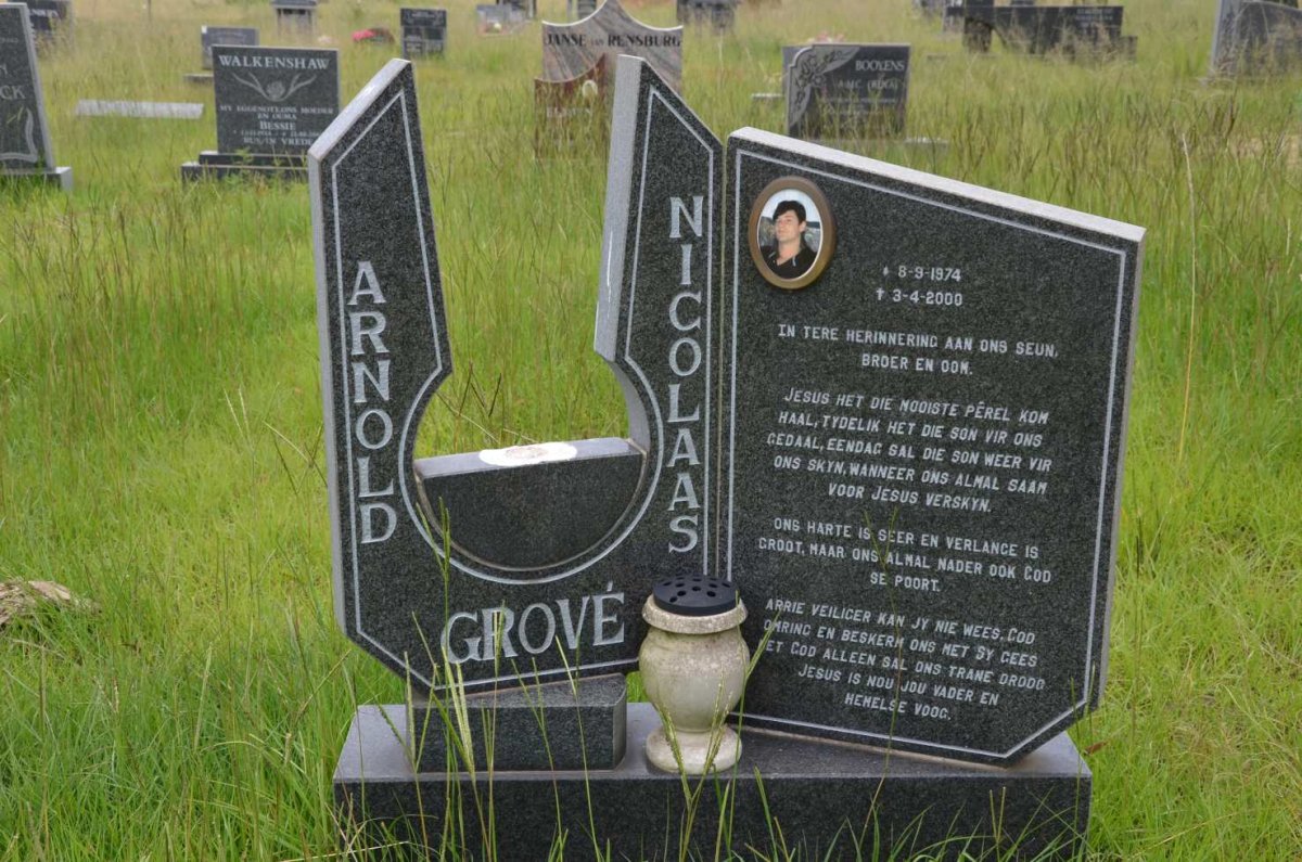 GROVE Arnold Nicolaas 1974-2000