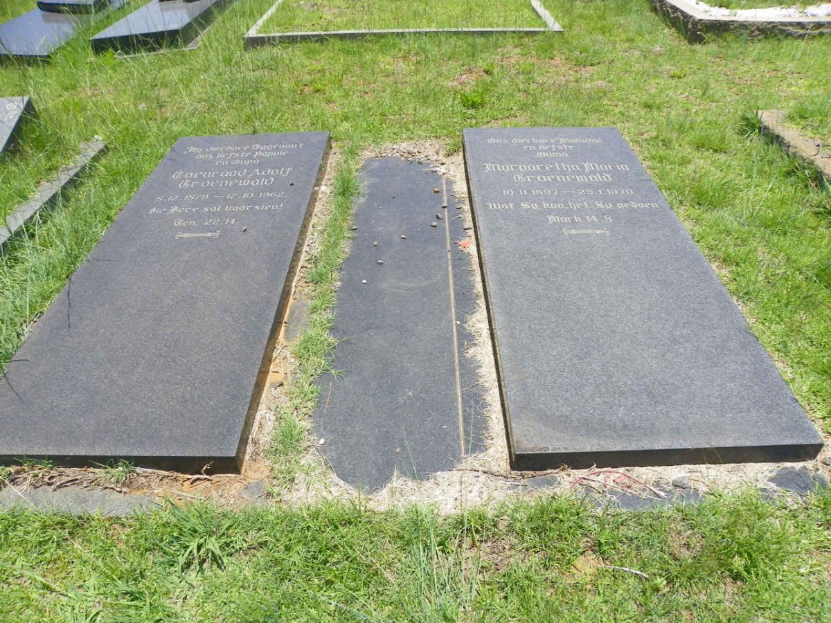 GROENEWALD Coenraad Adolf 1879-1962 &amp; Margaretha Maria 1897-1970