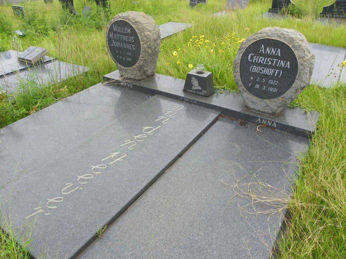 HEEVER Willem Mattheus Johannes, van den 1916-1982 &amp; Anna Christina BOSHOFF 1922-1991