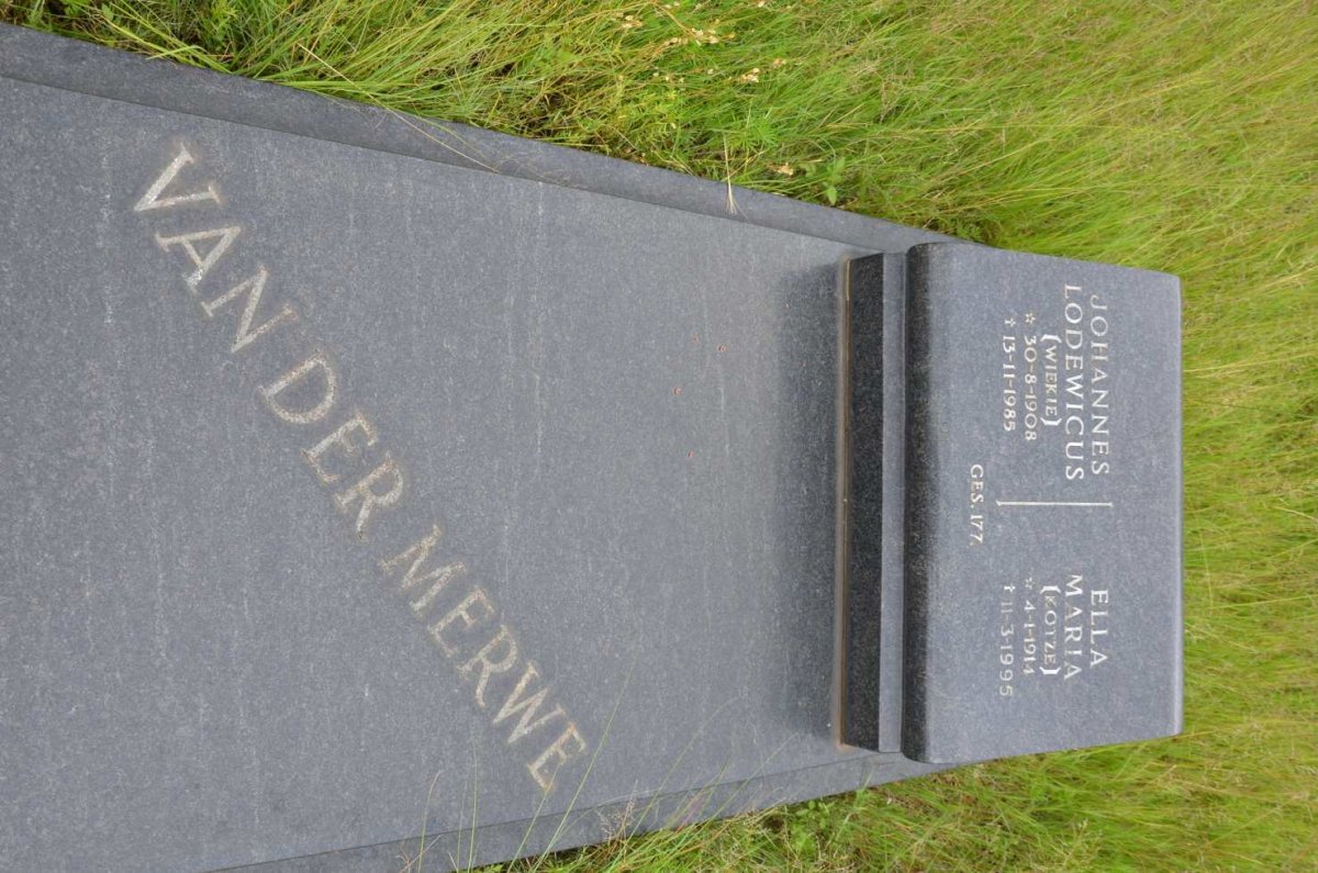 MERWE Johannes Lodewicus, van der 1908-1985 &amp; Ella Maria KOTZE 1914-1995