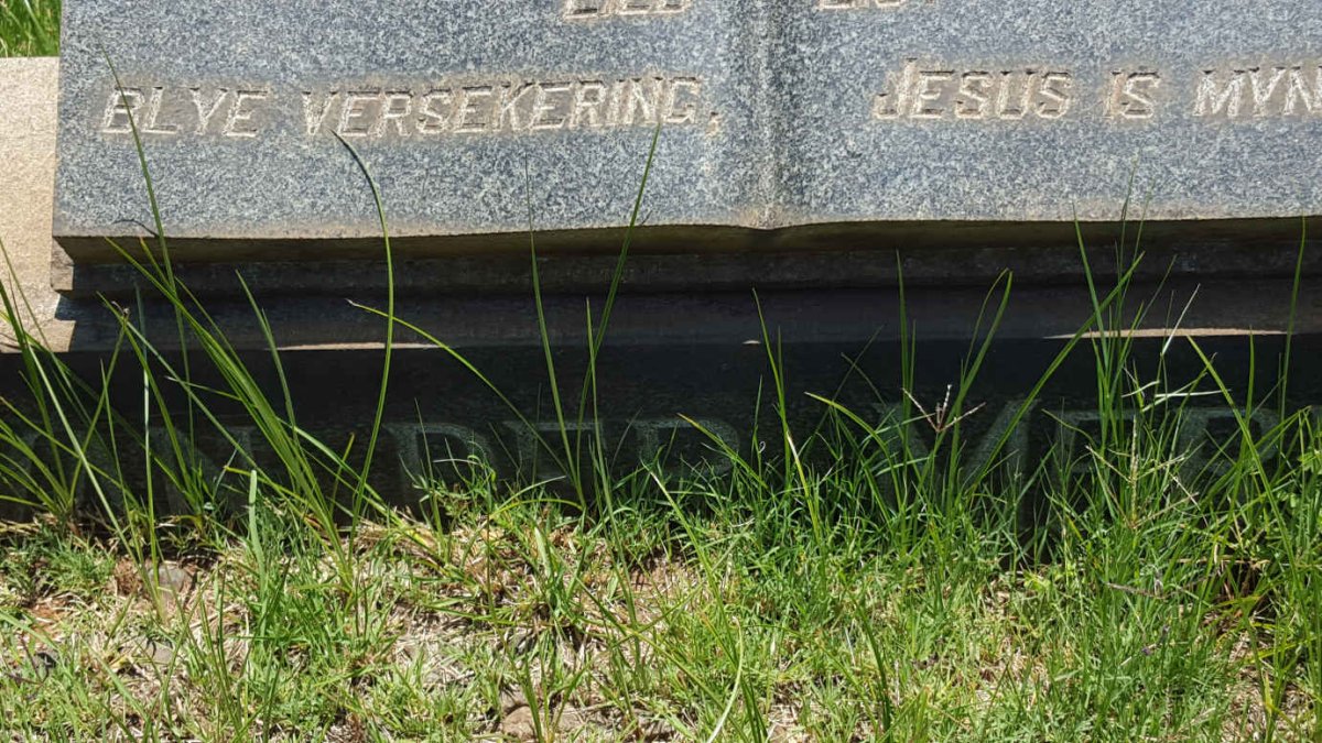 MERWE Hendrik A., van der 1888-1965 &amp; Elizabeth C.P. CRONJE 1897-1996