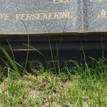 MERWE Hendrik A., van der 1888-1965 &amp; Elizabeth C.P. CRONJE 1897-1996