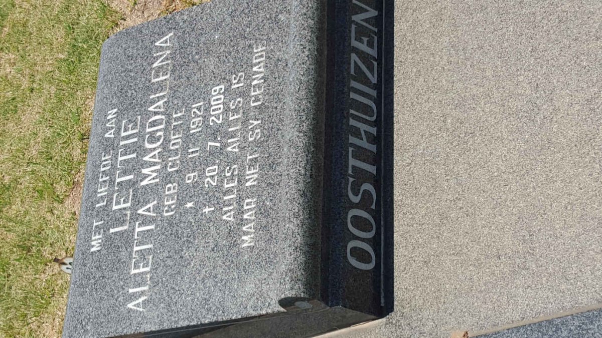 OOSTHUIZEN Johannes Francois 1913-1991 &amp; Aletta Magdalena CLOETE 1921-2009