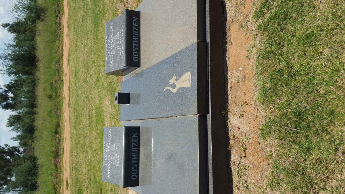 OOSTHUIZEN Johannes Francois 1913-1991 &amp; Aletta Magdalena CLOETE 1921-2009