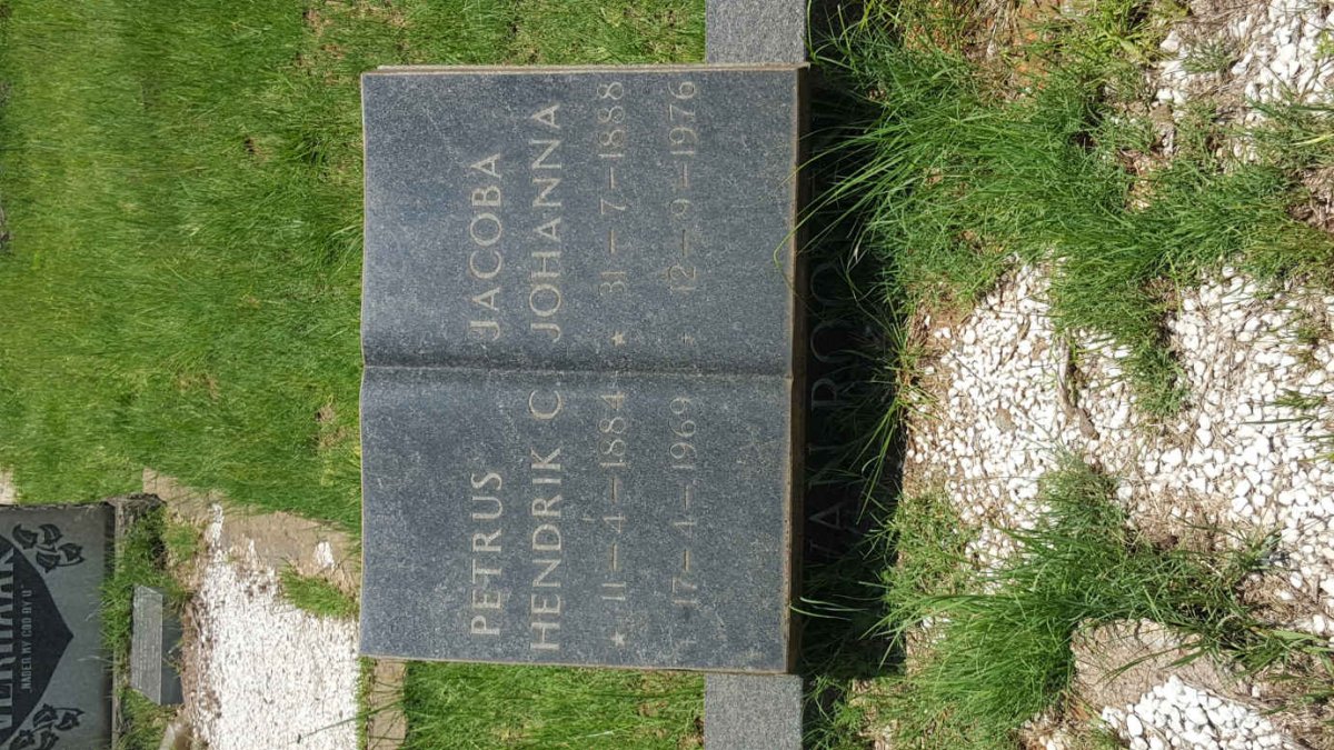 ROOYEN Petrus Hendrik C., van 1884-1969 &amp; Jacoba Johanna 1888-1976