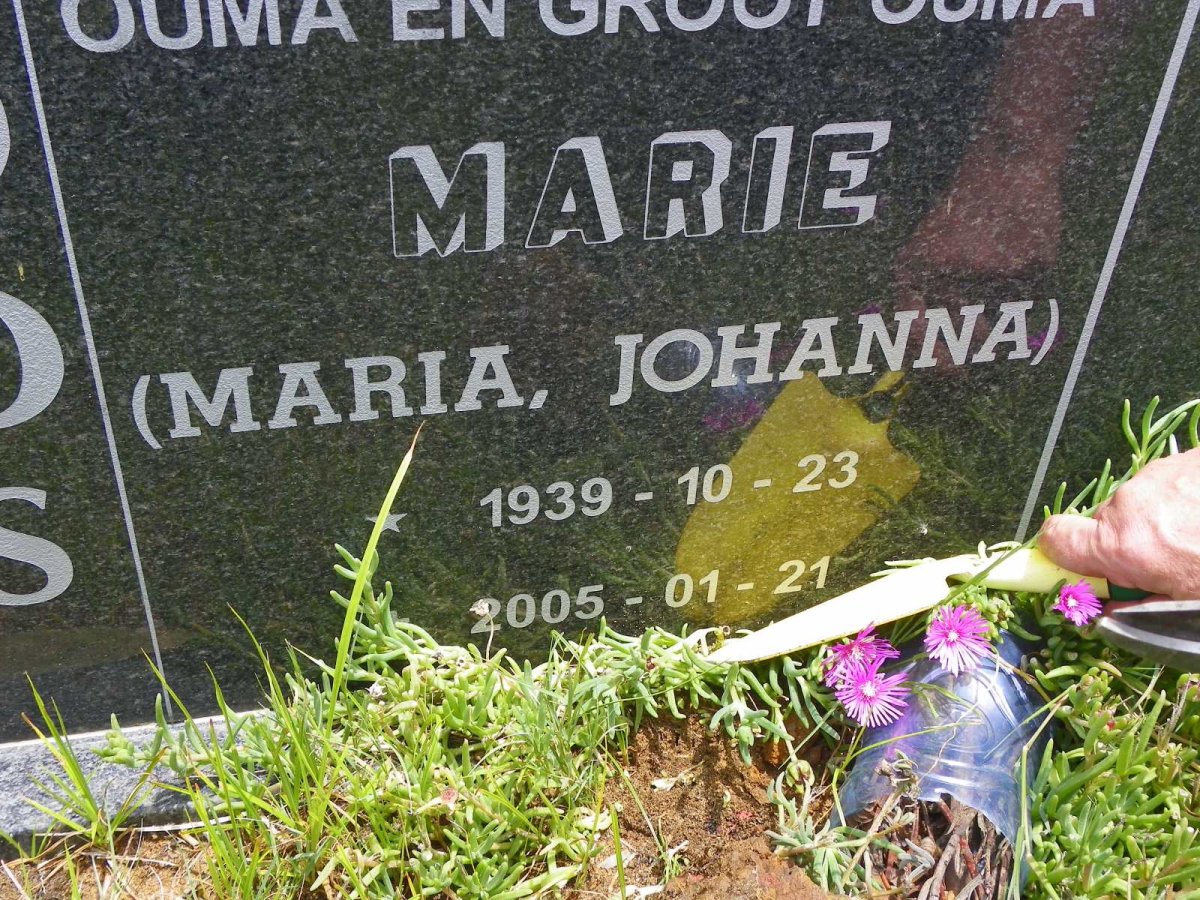 ROOS Cornelis 1940-2007 &amp; Maria Johanna 1939-2005