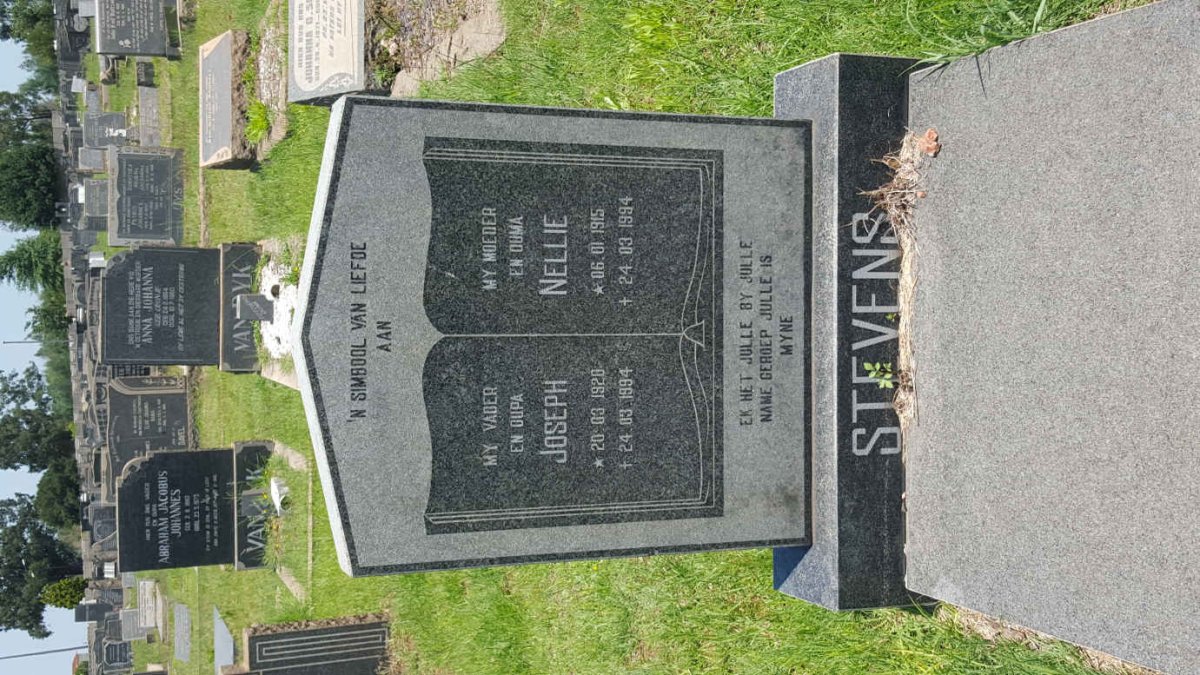 STEVENS Joseph 1920-1994 &amp; Nellie 1915-1994