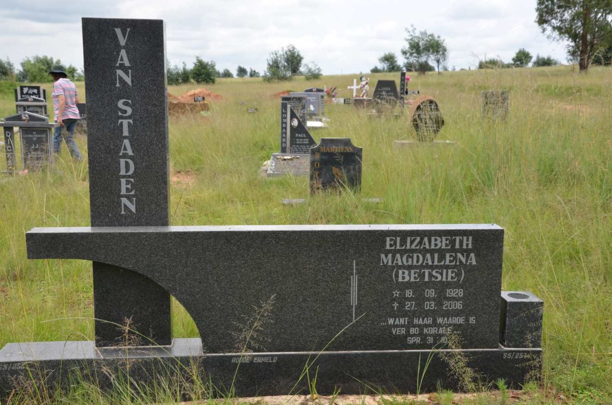 STADEN Elizabeth Magdalena, van 1928-2006