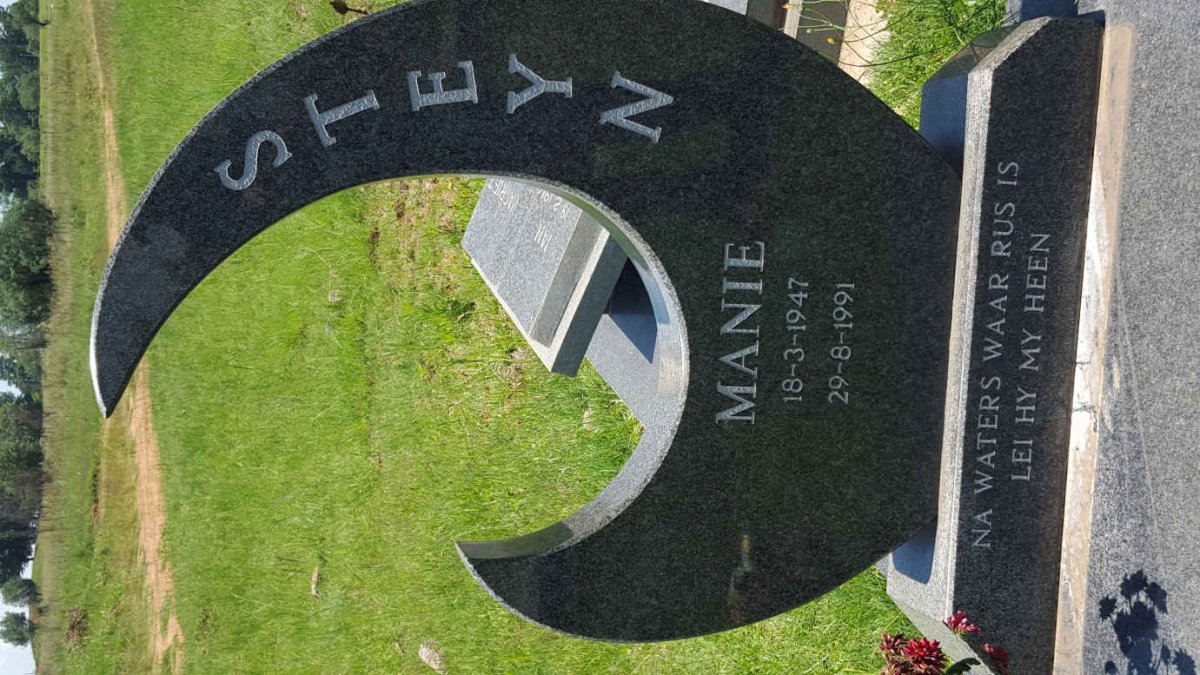 STEYN Manie 1947-1991