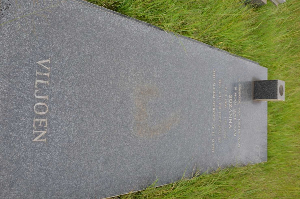 VILJOEN Suzanna 1916-1985