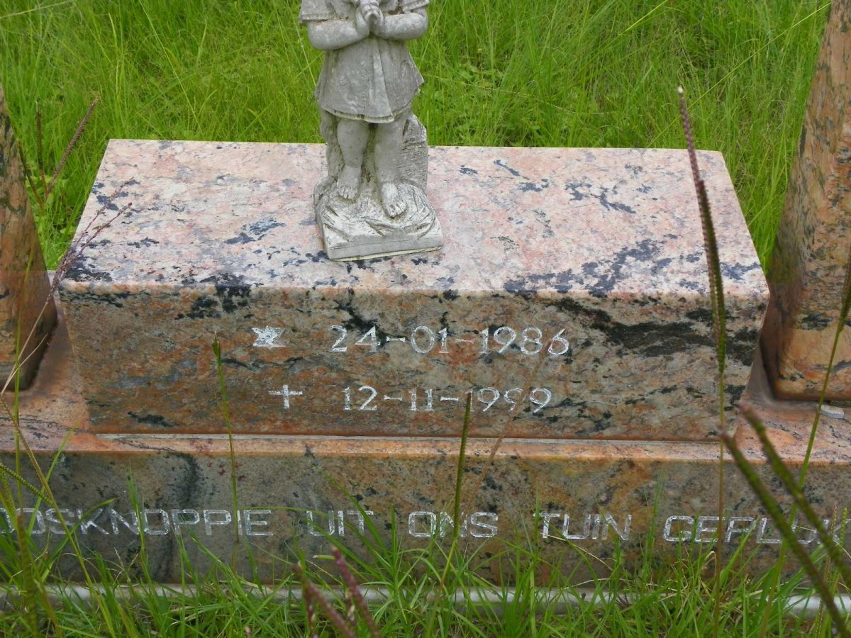 VILJOEN Therina 1986-1999