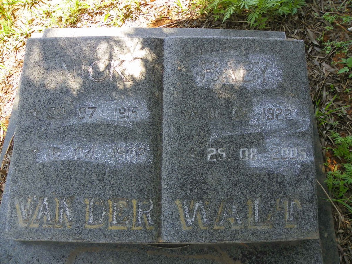 WALT Nick, van der 1915-1992 &amp; Baby 1922-2005